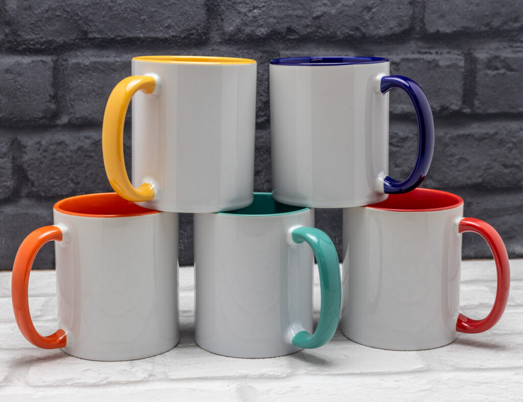 Geschenkideen für Kreative - Tassen in verschiedenen Farben 